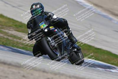 media/Mar-22-2025-TrackDaz (Sat) [[0456df0c41]]/Group B/Session 3 (Outside Grapevine)/